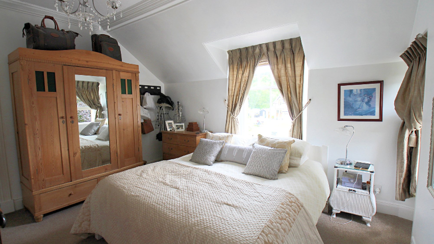 A82, Inverness for sale - Interior Photo - Image 3 of 5