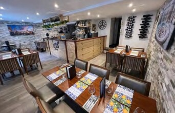 12 Canongate, Jedburgh to rent Interior Photo- Image 1 of 6