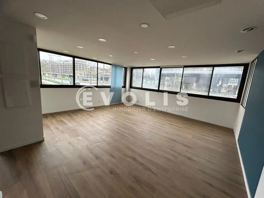 Location Bureaux 266 m² à 554 m² - Photo 1