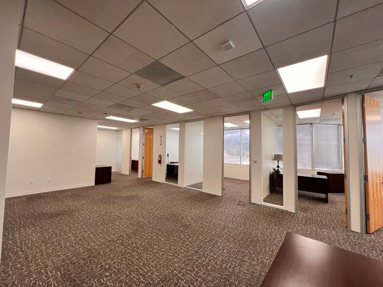 600 N Brand Blvd, Glendale, CA for rent - Interior Photo - Image 3 of 57