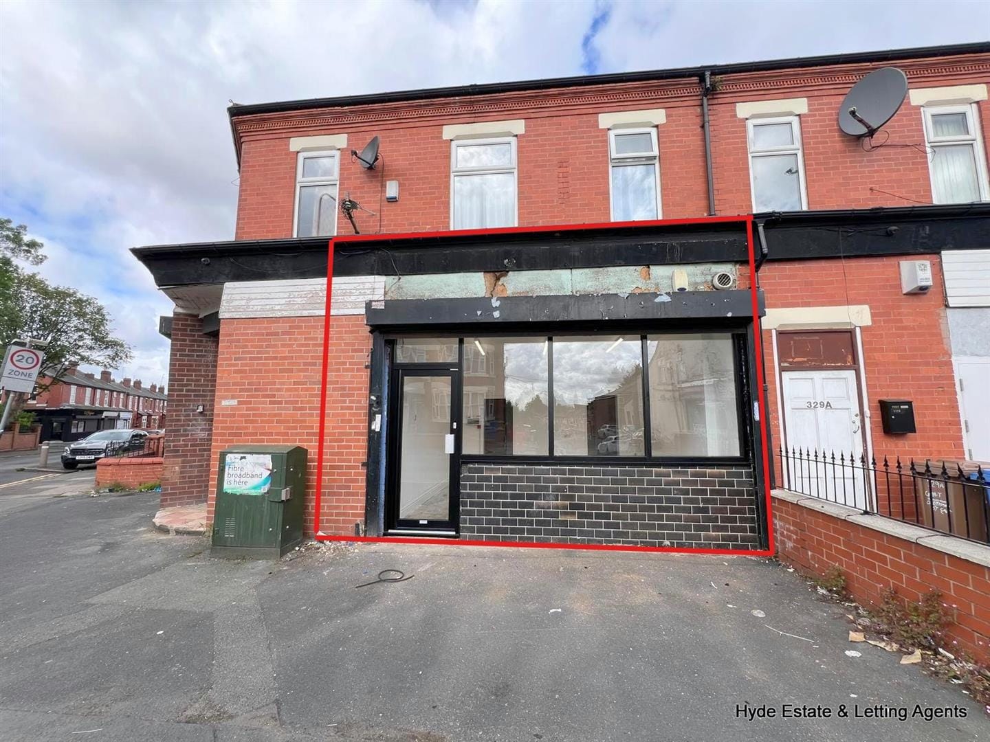 329 Great Cheetham St E, Salford to rent Building Photo- Image 1 of 12