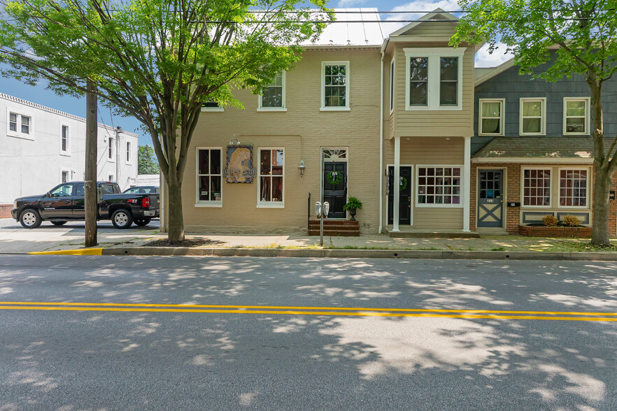 211 E Main St, Westminster, MD for sale - Building Photo - Image 1 of 1