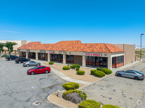 16862-16940 State Highway 14, Mojave, CA for rent Building Photo- Image 1 of 35