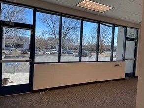 9286-9292 W Barnes Dr, Boise, ID to rent Interior Photo- Image 2 of 14