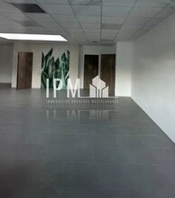 Office in Marseille to rent Interior Photo- Image 1 of 6