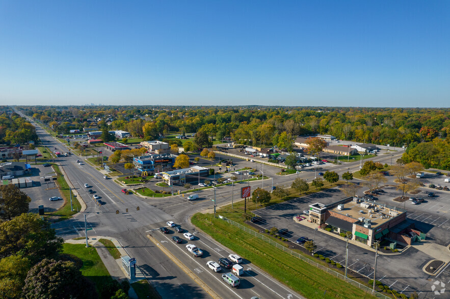 6285 Cleveland Ave, Columbus, OH for rent - Aerial - Image 3 of 8