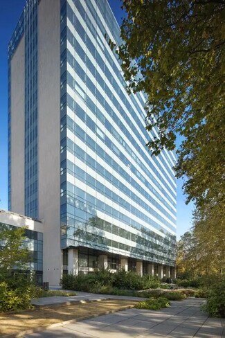 More details for 25 Quai Du Président Paul Doumer, Courbevoie - Office to Rent