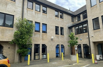 38 St. Aldates, Oxford to rent Building Photo- Image 1 of 2