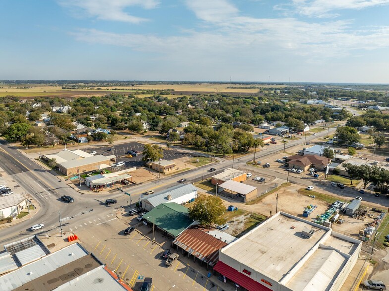 206 Brazos st, Whitney, TX for sale - Building Photo - Image 2 of 32