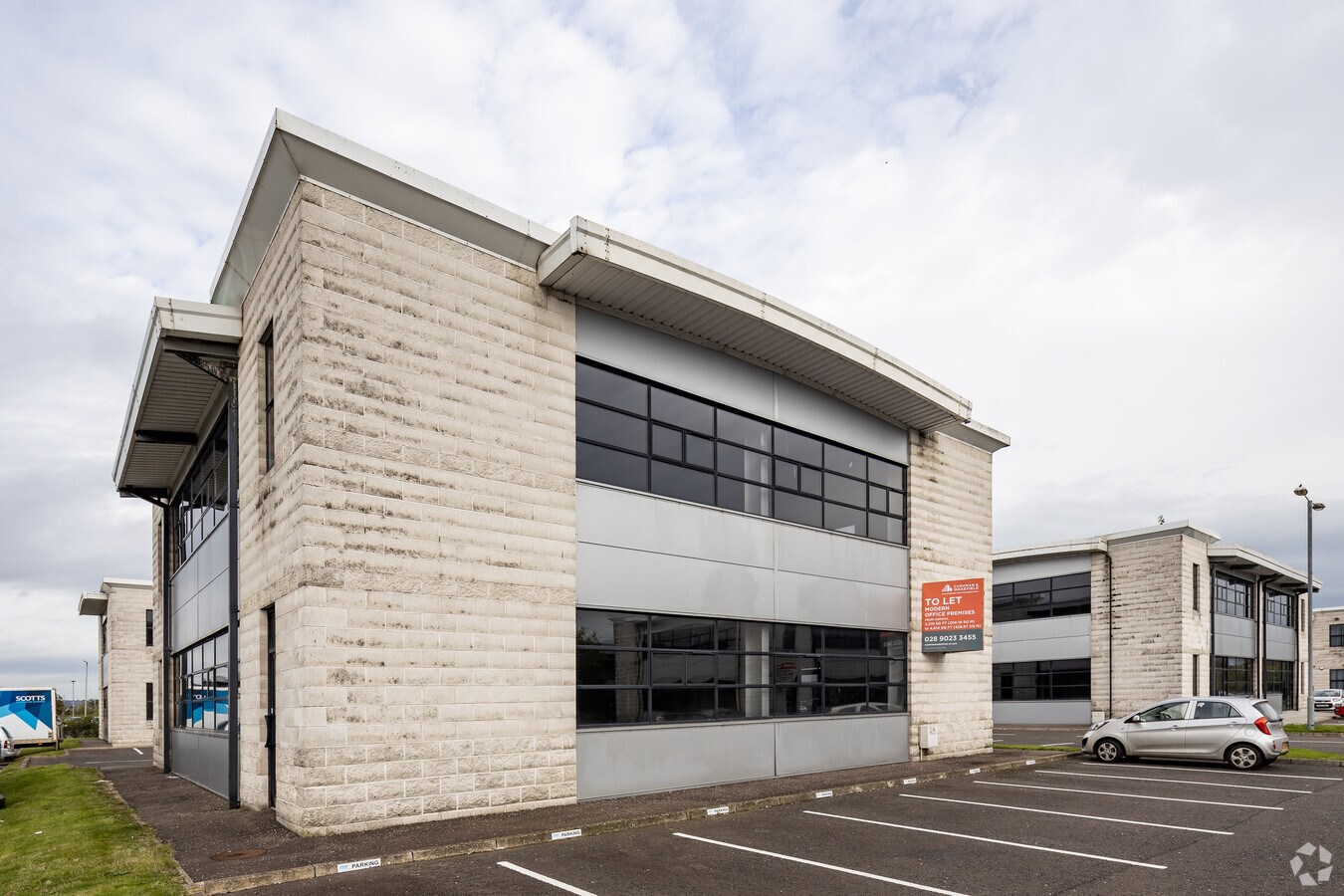 Heron Rd, Belfast BT3 9LE UK