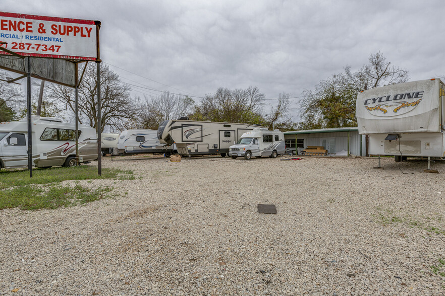 1301 N Highway 175, Seagoville, TX for sale - Primary Photo - Image 1 of 3