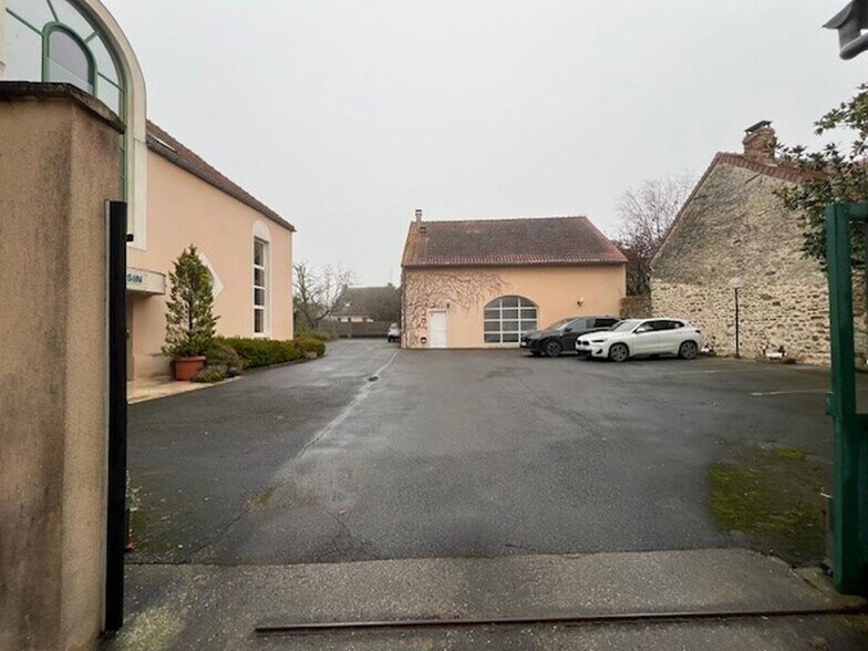 5 Grande Rue, Limours for sale - Building Photo - Image 2 of 15