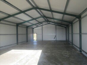 Crawley Rd, Bedford to rent Interior Photo- Image 1 of 1