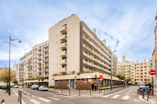 Location Bureaux 16 m² à 52 m²