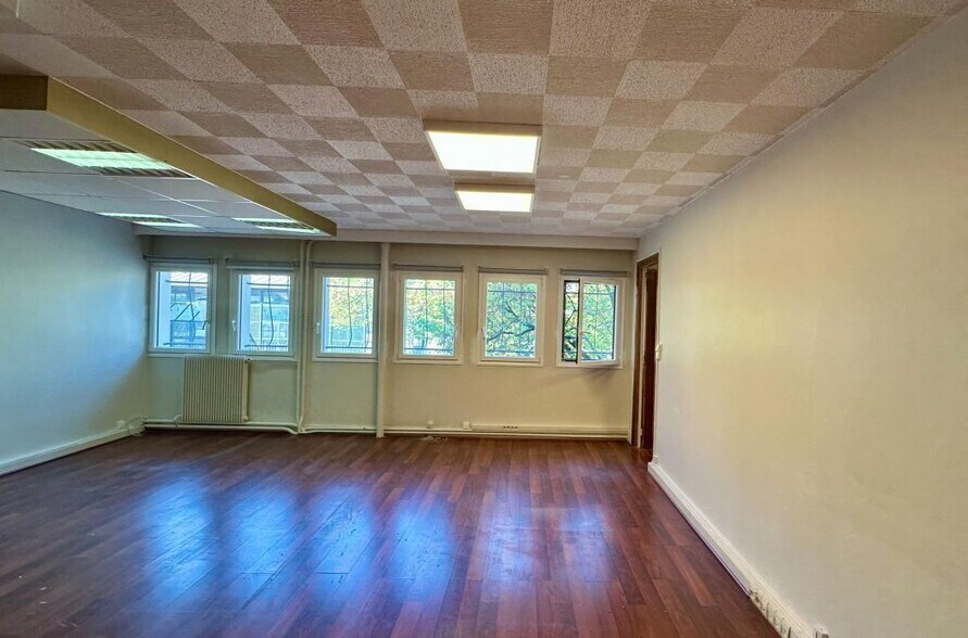 9 Rue Vaudétard, Issy-les-Moulineaux to rent - Interior Photo - Image 3 of 9