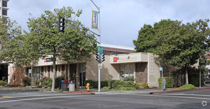 581 University Ave, Palo Alto, CA for sale Primary Photo- Image 1 of 1