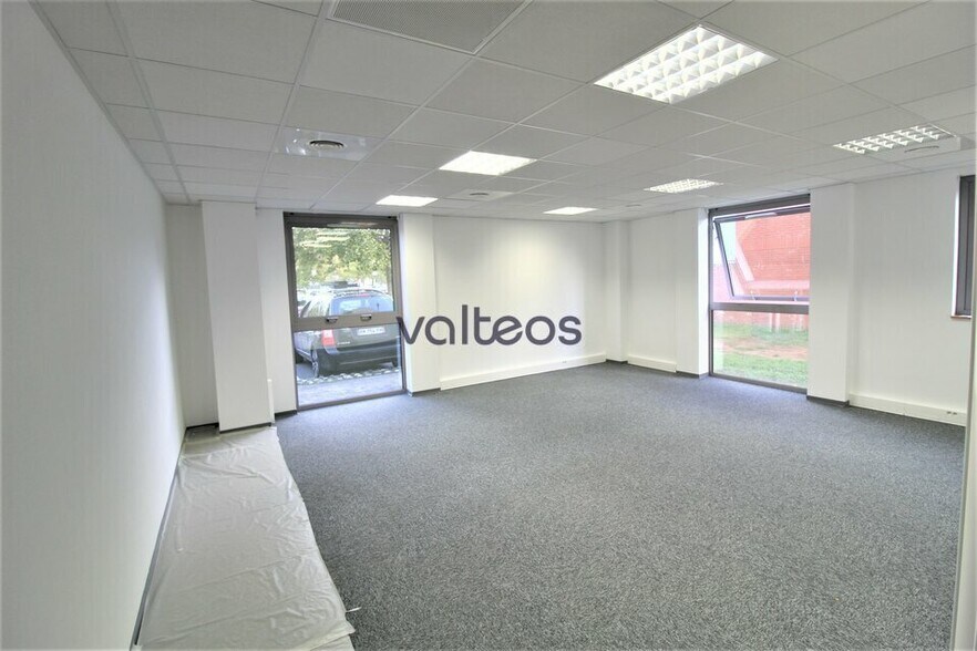 25 Boulevard Victor Hugo, Colomiers to rent - Interior Photo - Image 3 of 11
