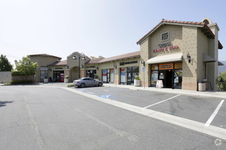 More details for 3231 Foothill Blvd, Glendale, CA - Retail for Rent