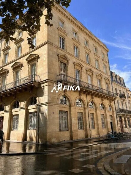 Office in Bordeaux to rent - Building Photo - Image 2 of 6