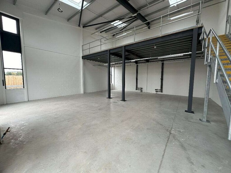 Thirkill Dr, Harrogate to rent - Interior Photo - Image 3 of 7