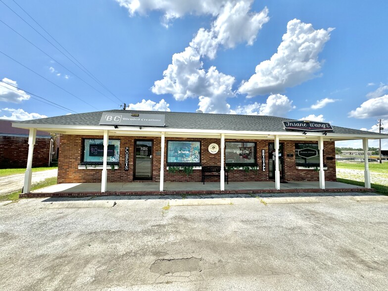 88 S Williams St, Hazlehurst, GA for sale - Primary Photo - Image 1 of 21