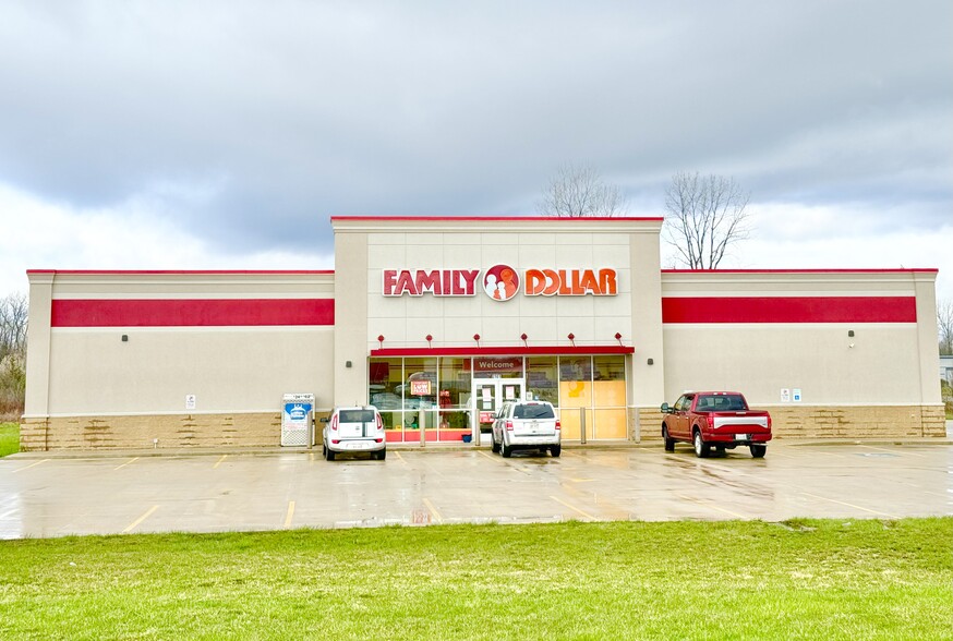 2101 Central Point Pky, Lima, OH for rent - Building Photo - Image 3 of 25