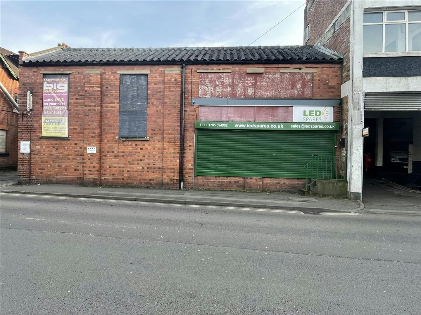 42-44 Foregate St, Stafford to rent Building Photo- Image 1 of 6