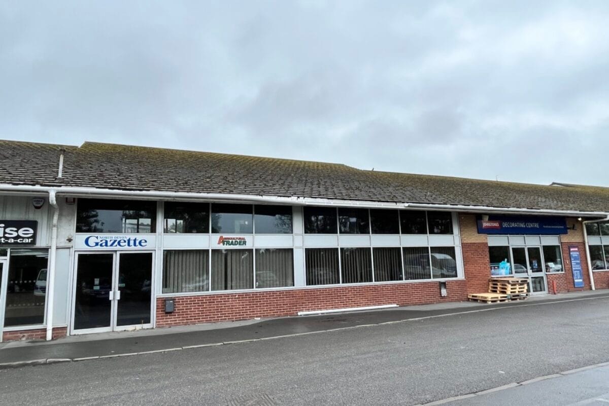 Eastern Ave, Barnstaple to rent Building Photo- Image 1 of 3