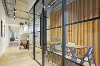 22 Lavington St, London to rent Interior Photo- Image 1 of 5