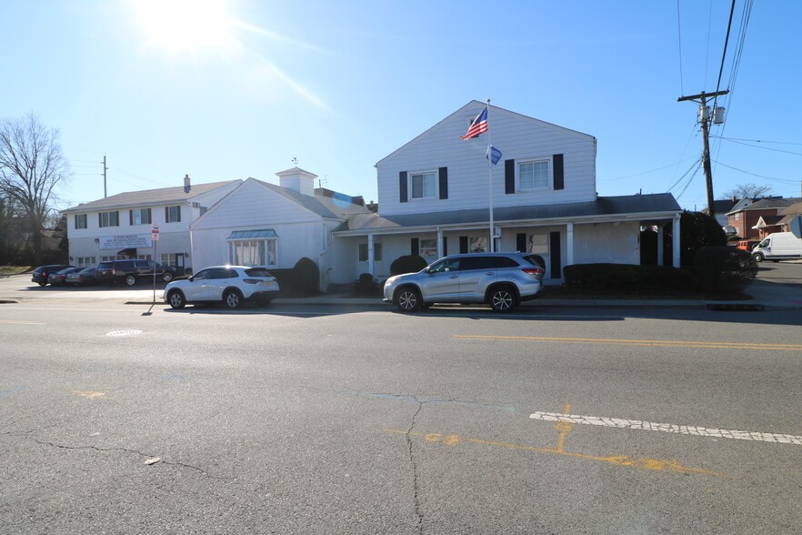 501 Lexington Ave, Clifton, NJ for sale - Building Photo - Image 3 of 11