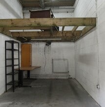 Whickham Vw, Newcastle Upon Tyne to rent Interior Photo- Image 1 of 1