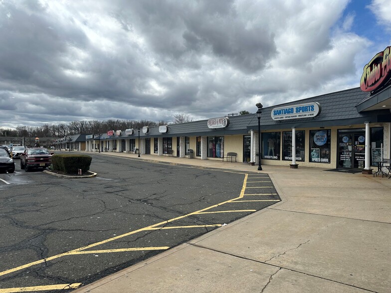 419 Route 34 S, Matawan, NJ for rent - Building Photo - Image 2 of 10