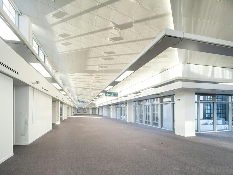 200 Renfield St, Glasgow to rent - Interior Photo - Image 2 of 11