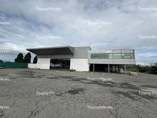 More details for 2 Avenue De La Gare, Portet-sur-Garonne - Mixed-use to Rent
