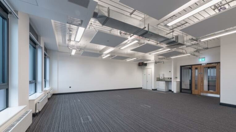 Babbage Way, Clyst Honiton to rent Interior Photo- Image 1 of 7