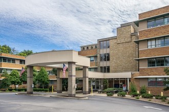 1169 Eastern Pkwy, Louisville, KY for rent Building Photo- Image 1 of 9