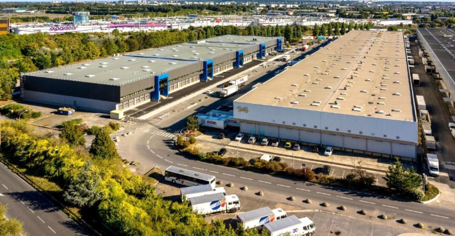 Industrial in Aulnay-sous-Bois to rent Aerial- Image 1 of 5
