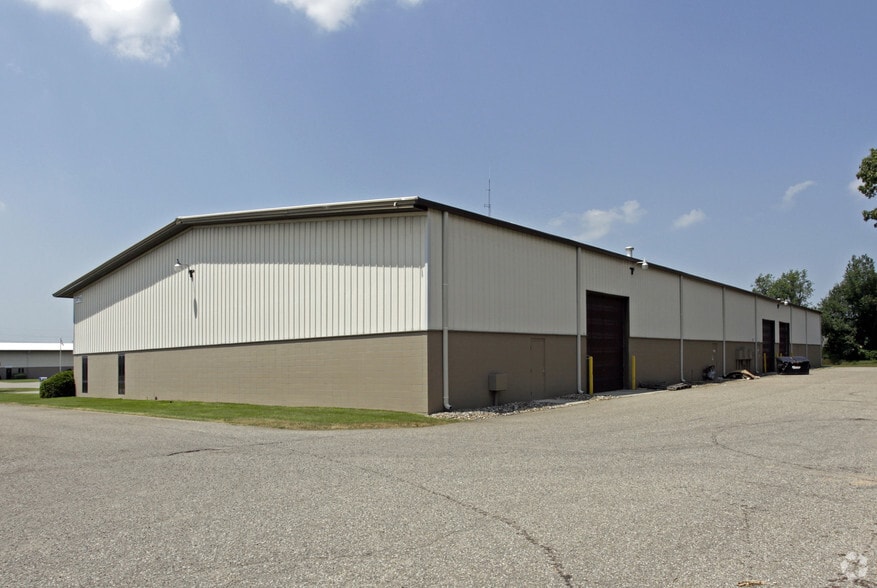 3410-3418 County Road 6, Elkhart, IN for rent - Building Photo - Image 3 of 3