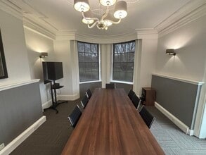 Orchard Pl, Southampton to rent Interior Photo- Image 2 of 5