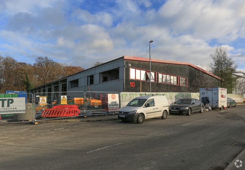 Kingstanding Way, Tunbridge Wells for sale - Primary Photo - Image 1 of 1