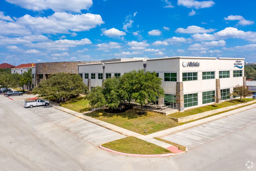 227 N Loop 1604 E, San Antonio, TX for rent - Building Photo - Image 2 of 9