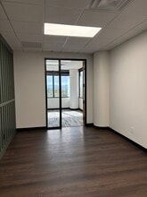 1400 E Southern Ave, Tempe, AZ to rent Interior Photo- Image 2 of 7