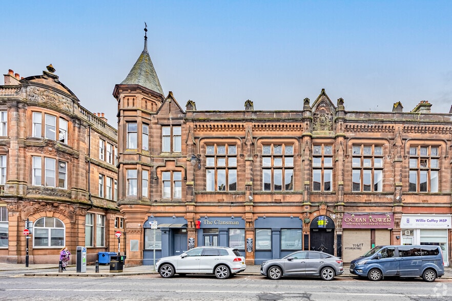 58 John Finnie St, Kilmarnock to rent - Building Photo - Image 3 of 16