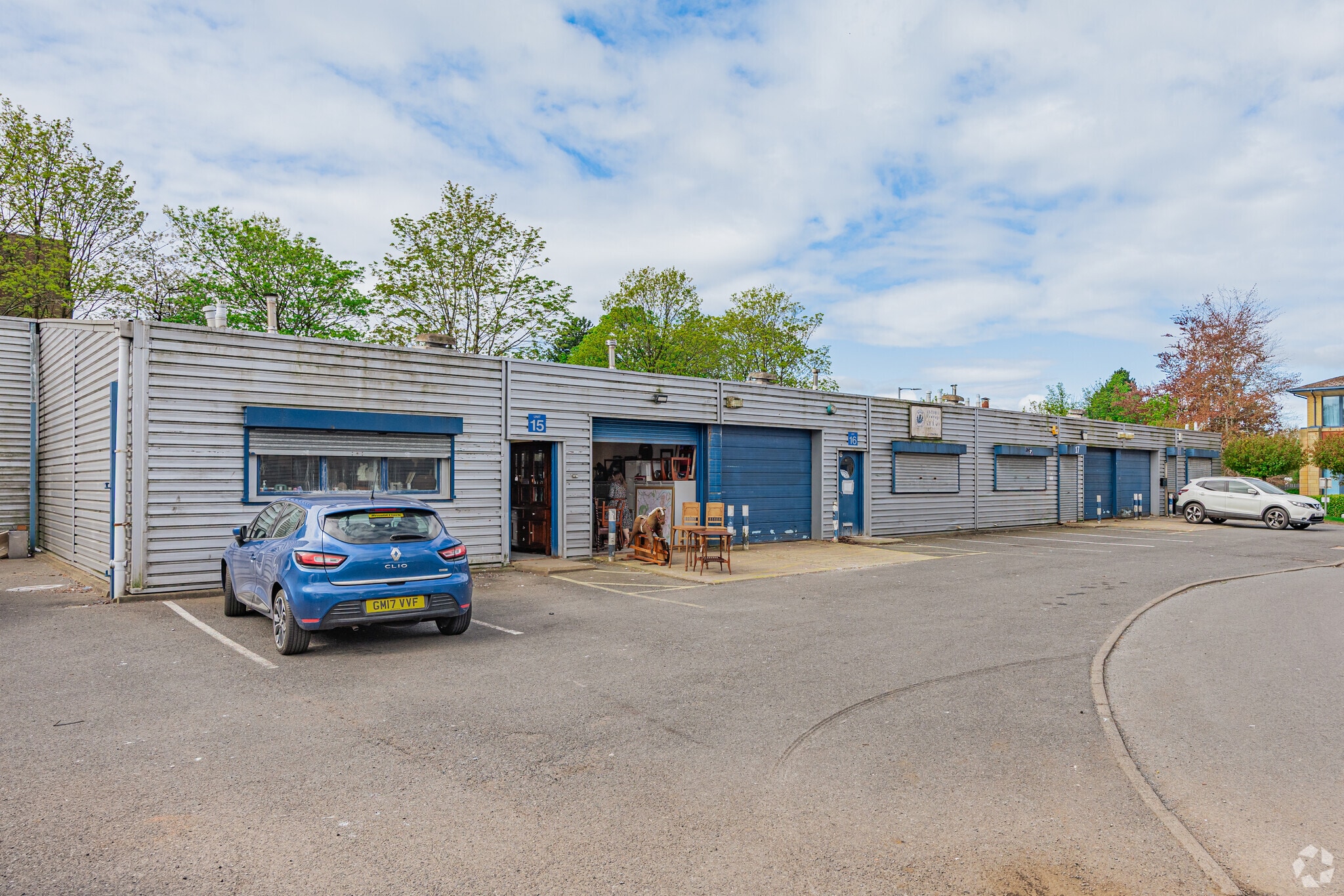 North Ave, Clydebank to rent Primary Photo- Image 1 of 3