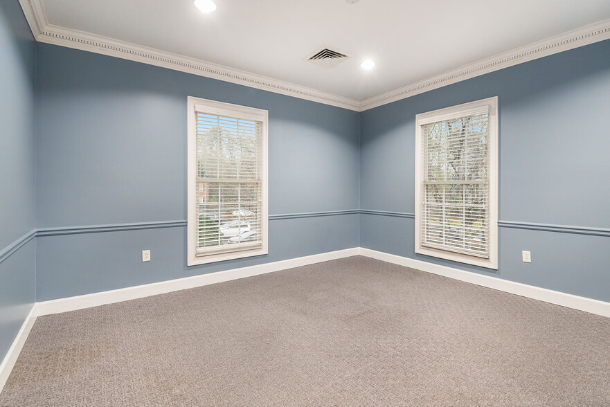 515 Crossville Rd, Roswell, GA for rent - Interior Photo - Image 3 of 16