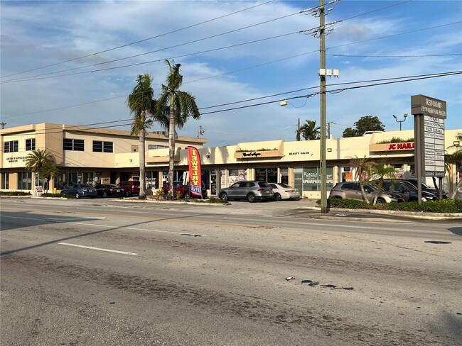 More details for 601 SW 57th Ave, Miami, FL - Retail for Sale