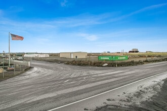 1922 Road N NE, Moses Lake, WA for rent Building Photo- Image 2 of 5