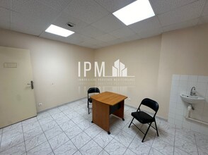 1 Bd Piot, Roquevaire to rent Interior Photo- Image 2 of 4