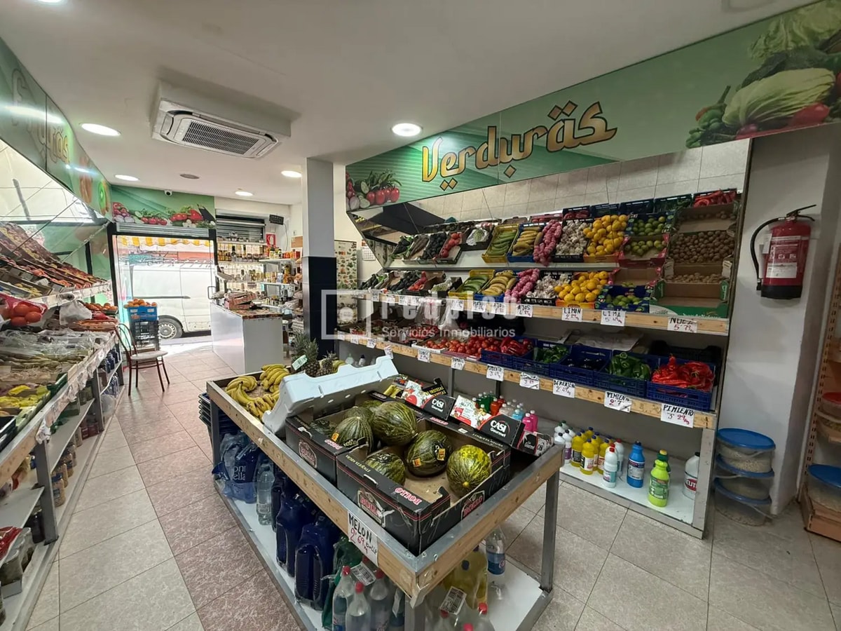 Madrid, MAD 28044 -  -  - Interior Photo - Image 1 of 7