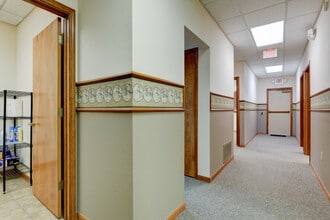 19365 FM 2252, Garden Ridge, TX to rent Building Photo- Image 2 of 27